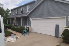 Exterior Painting: Vinyl Siding